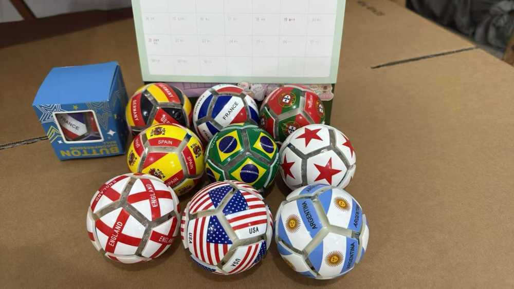 Wholesale of Cross-Border Soccer-Themed Stress Relief Button Balls, Hand and Fingertip Stress Relief