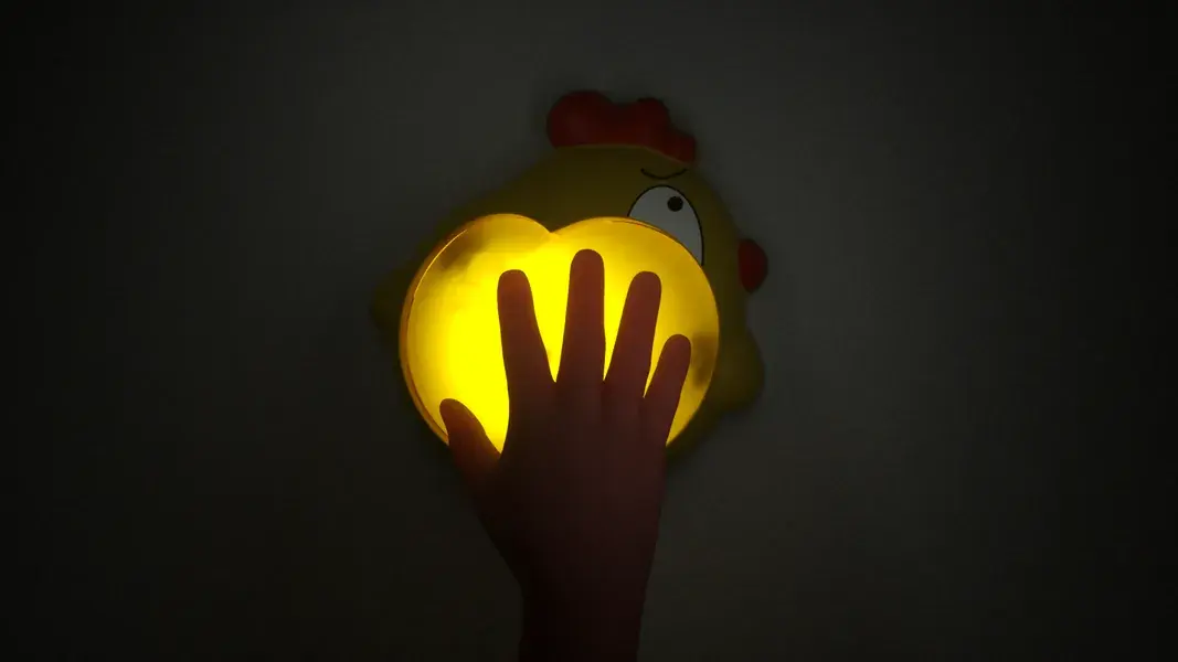 CPS284336 Moe Chicken Clapping Height Enhancer