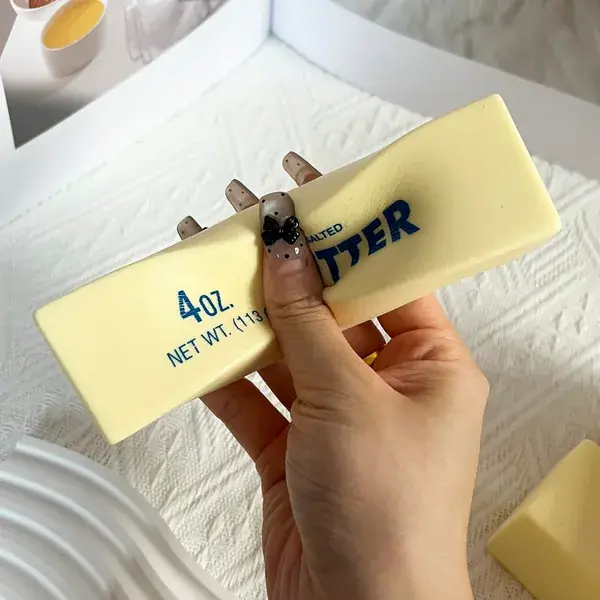 CPS349244 Small Color-Printed Butter Cheese Sticks